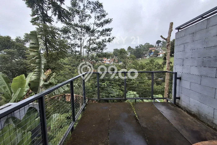 Rumah Strategis Minimalis Lb 125m2 di Coblong, Bandung Rumah Strategis Minimalis Lb 125m2 di Coblong, Bandung