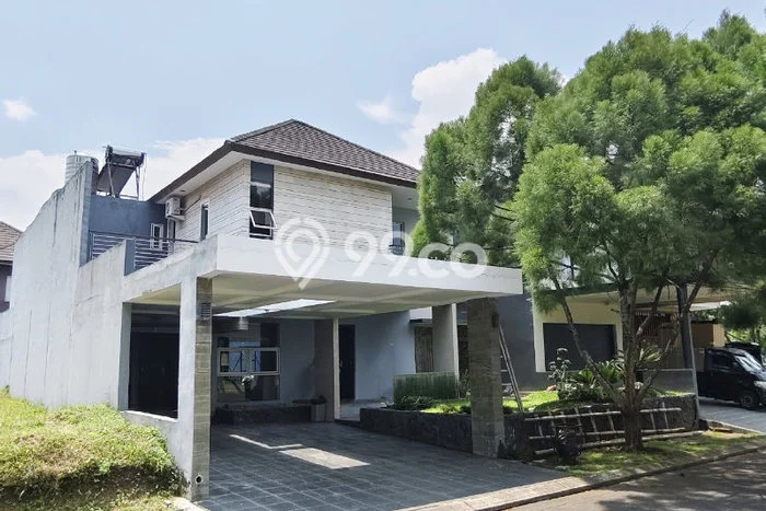 Ready to Use! Premium House LT 350m2 Desain Elegan di Kota Baru Parahyangan Ready to Use! Premium House LT 350m2 Desain Elegan di Kota Baru Parahyangan