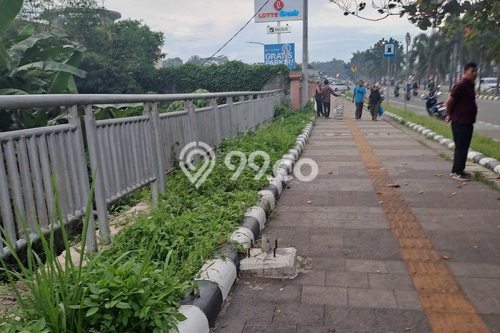 Tanah Dijual Lokasi Cibinong, Bogor dengan Luas Tanah 700m2 dan Status SHM Tanah Dijual Lokasi Cibinong, Bogor dengan Luas Tanah 700m2 dan Status SHM