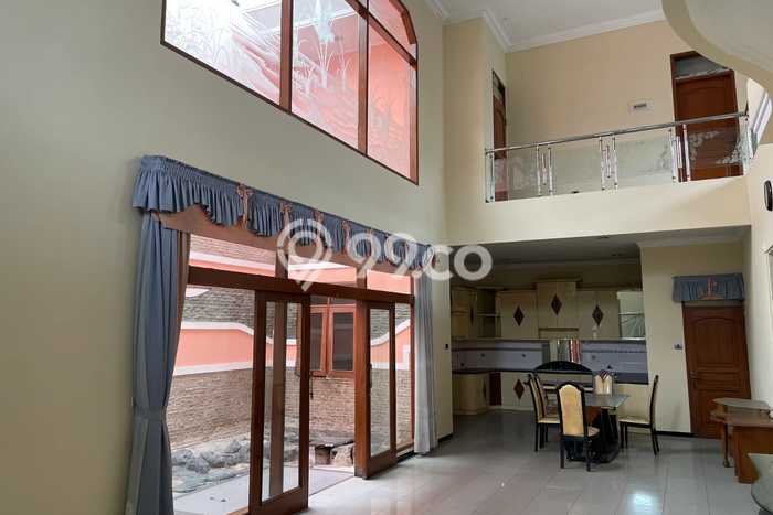 Hunian Eksklusif Dijual LT 432m2 di Pasteur, Bandung Hunian Eksklusif Dijual LT 432m2 di Pasteur, Bandung