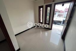 Rumah Modern 5 Kamar LT 162m2 di Kota Baru Parahyangan Rumah Modern 5 Kamar LT 162m2 di Kota Baru Parahyangan