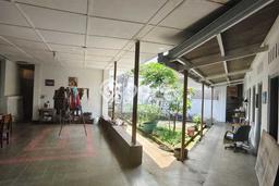 Rumah Mewah Akses Strategis di Bandung Unfurnished Rumah Mewah Akses Strategis di Bandung Unfurnished