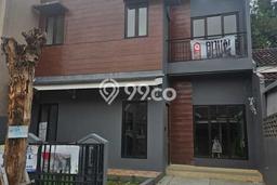 Dijual Rumah Eksklusif 5 KT di BSD Nusaloka, Tangerang Dijual Rumah Eksklusif 5 KT di BSD Nusaloka, Tangerang