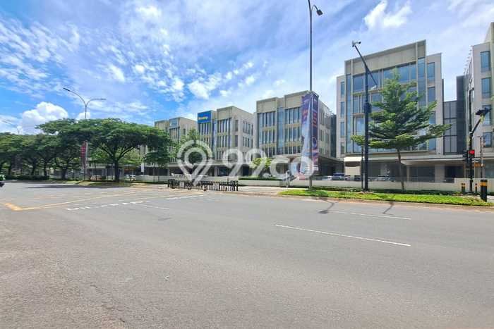 Kantor Dijual Lokasi Stratagis di BSD Komersial Area Tangerang Cocok untuk Investasi Kantor Dijual Lokasi Stratagis di BSD Komersial Area Tangerang Cocok untuk Investasi