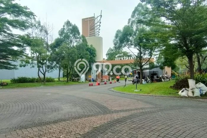 LOKASI STRATEGIS! Tanah di BSD Eminent, Luas 270m², Lokasi Berkembang, Cocok untuk Hunian LOKASI STRATEGIS! Tanah di BSD Eminent, Luas 270m², Lokasi Berkembang, Cocok untuk Hunian