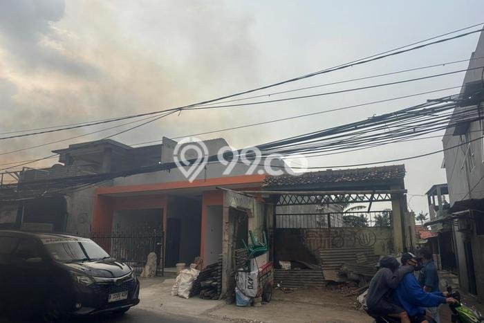 Kavling Tanah untuk Dijual di Bintaro, Tangerang Selatan, Luas 721m2 Kavling Tanah untuk Dijual di Bintaro, Tangerang Selatan, Luas 721m2