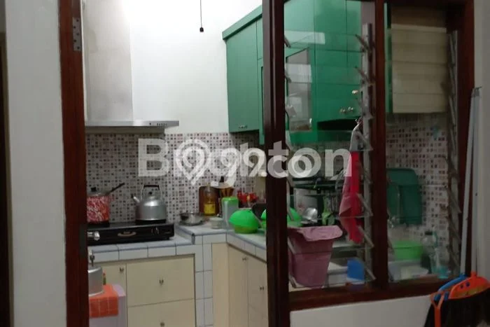 Rumah Elit Modern Tanpa Renovasi di Kedoya Jakarta Barat Rumah Elit Modern Tanpa Renovasi di Kedoya Jakarta Barat