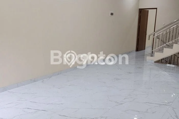 Dijual Rumah Mewah Elegan Dengan View Cantik di Jelambar, Jakarta Barat Dijual Rumah Mewah Elegan Dengan View Cantik di Jelambar, Jakarta Barat