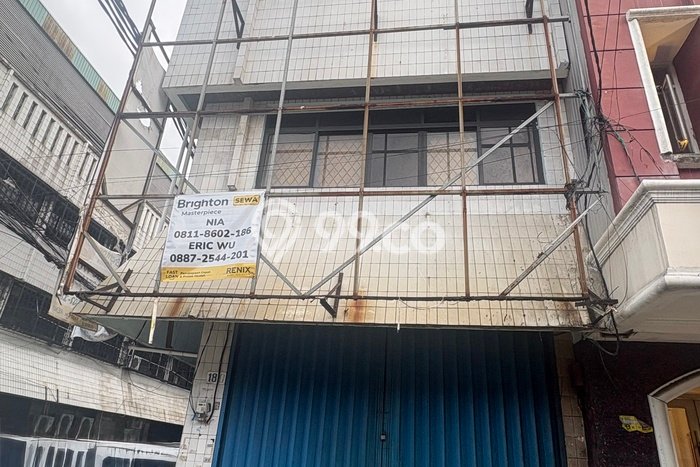 Disewakan Ruko di Kawasan Ramai Teluk Gong Luas 205m2 Disewakan Ruko di Kawasan Ramai Teluk Gong Luas 205m2