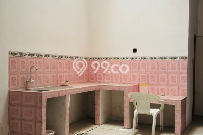 Rumah sewa siap huni 5 Kamar Tidur di Tanah Mas, Semarang Rumah sewa siap huni 5 Kamar Tidur di Tanah Mas, Semarang