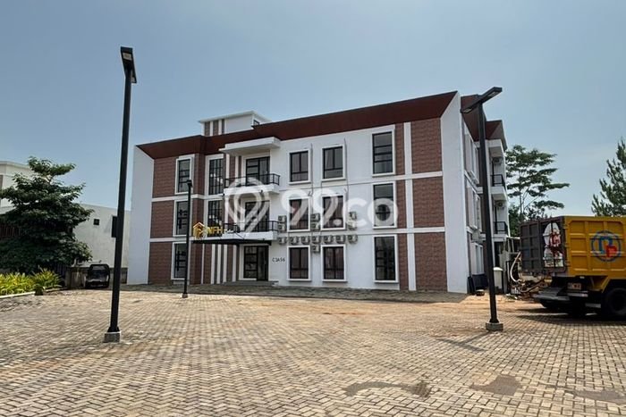 Unit Kost Dijual di BSB City dengan 52 Kamar Area Ramai Unit Kost Dijual di BSB City dengan 52 Kamar Area Ramai