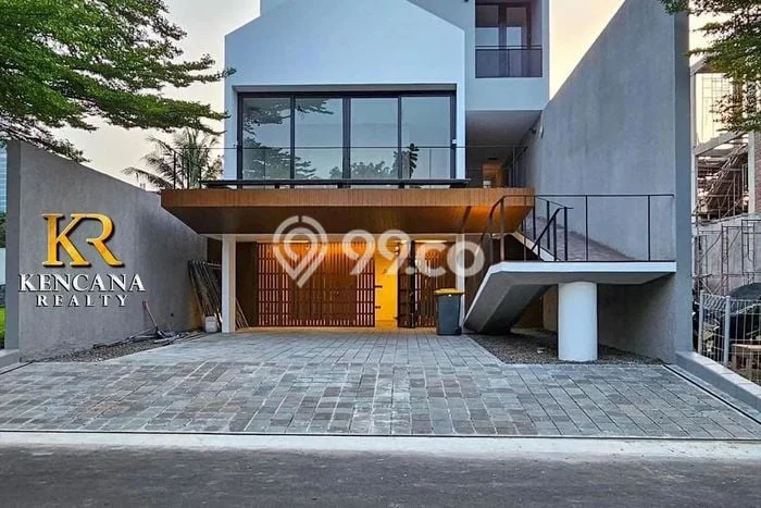 Jual Rumah Luas Megah Dengan View Cantik di Ampera, Jakarta Selatan Jual Rumah Luas Megah Dengan View Cantik di Ampera, Jakarta Selatan
