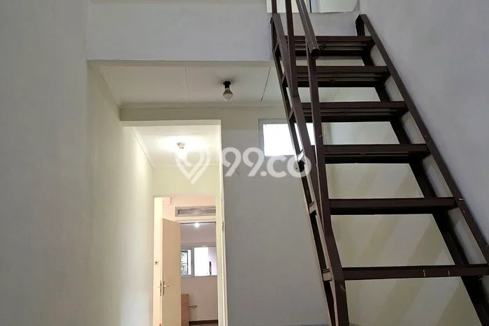 Jarang Ada! Rumah Kontrakan 4 Kamar Nyaman Siap Huni Gading Serpong Jarang Ada! Rumah Kontrakan 4 Kamar Nyaman Siap Huni Gading Serpong