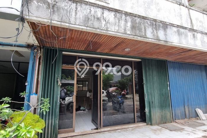 FOR RENT! Ruko di Kedoya Cocok untuk Bisnis 100m2 FOR RENT! Ruko di Kedoya Cocok untuk Bisnis 100m2