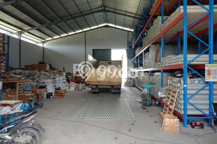 Lokasi Strategis! Dijual Gudang Bisnis di Gunung Sindur, Bogor Kondisi Bagus Lokasi Strategis! Dijual Gudang Bisnis di Gunung Sindur, Bogor Kondisi Bagus