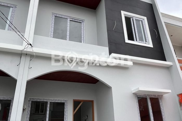 Jual Rumah Eksklusif 3 KT di Gading Serpong, Tangerang Jual Rumah Eksklusif 3 KT di Gading Serpong, Tangerang