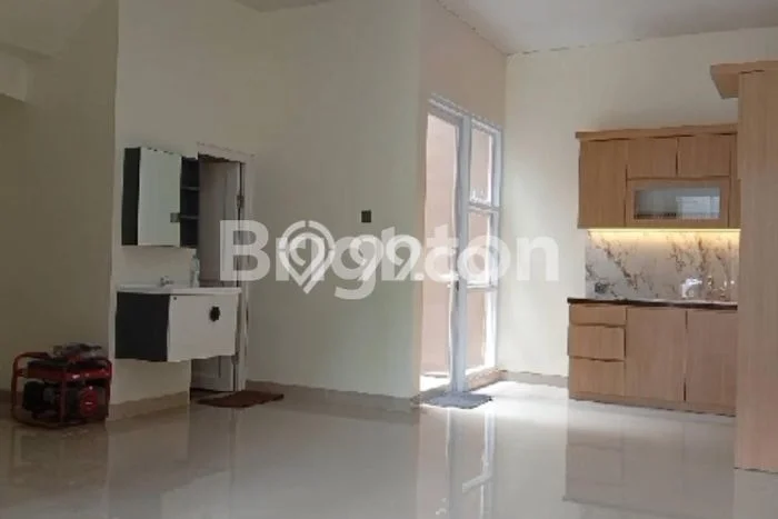 Rumah Luas Asri 3 KT Siap Pakai di Gading Serpong Tangerang Rumah Luas Asri 3 KT Siap Pakai di Gading Serpong Tangerang