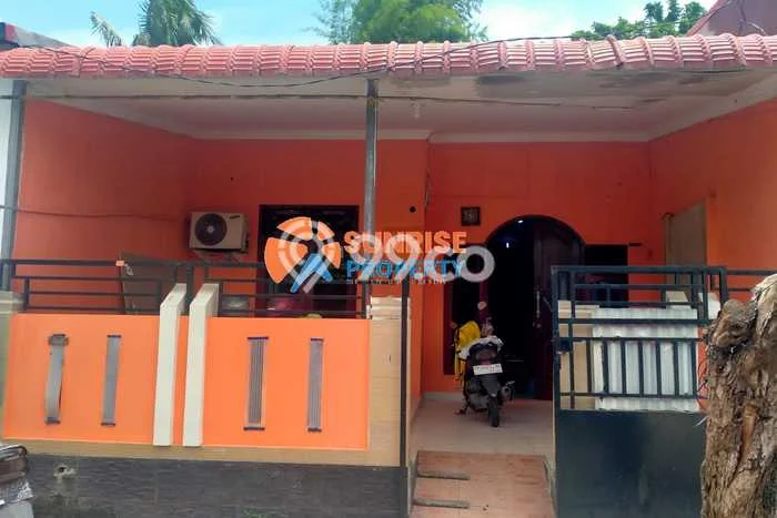 Disewakan Rumah Harga Terjangkau di Tiban Batam dengan 2 KT Disewakan Rumah Harga Terjangkau di Tiban Batam dengan 2 KT