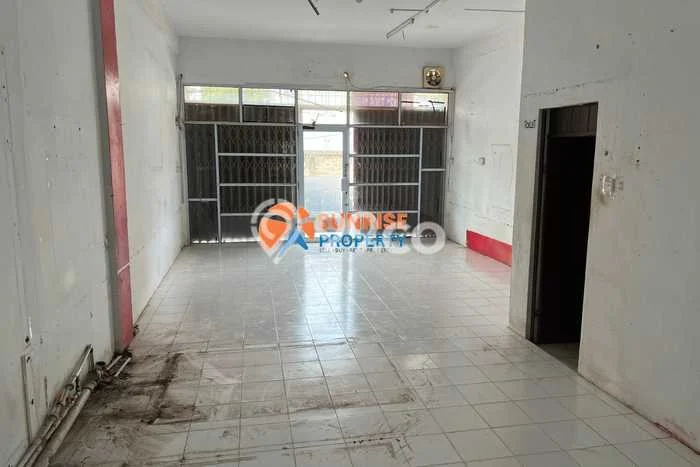 Ruko untuk disewa di Bengkong punya LT 90m2 & LB 107m2 harga sewa kompetitif Ruko untuk disewa di Bengkong punya LT 90m2 & LB 107m2 harga sewa kompetitif