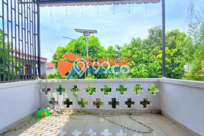 Rumah Modern 3 KT di Tiban Batam Rumah Modern 3 KT di Tiban Batam