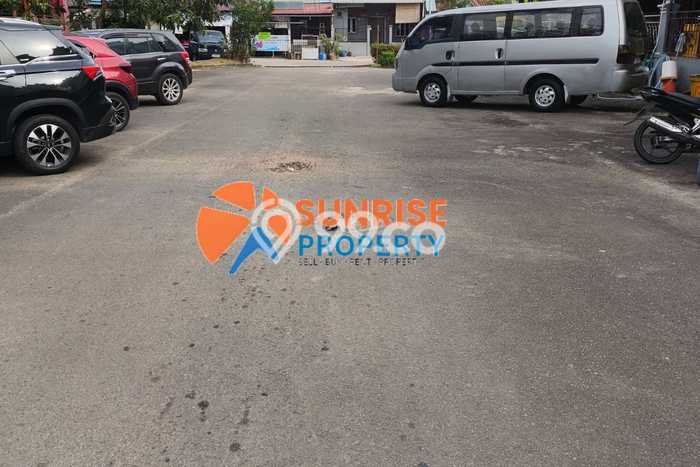 Unit Ruko Dijual di Batam LT 70m2 & LB 140m2 Unit Ruko Dijual di Batam LT 70m2 & LB 140m2