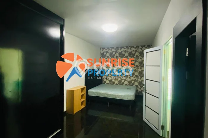 Disewakan! Rumah 3 Kamar Tidur &
2 Kamar Mandi di Batam Centre, Batam Disewakan! Rumah 3 Kamar Tidur &
2 Kamar Mandi di Batam Centre, Batam