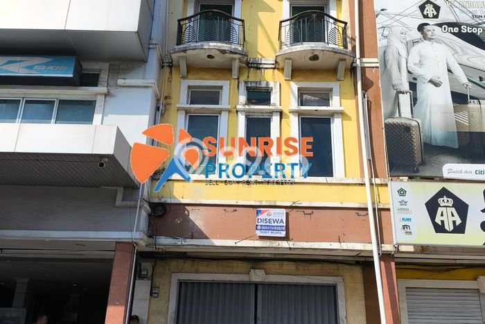 FOR RENT! Ruko di Batam Centre Cocok untuk Bisnis 225m2 FOR RENT! Ruko di Batam Centre Cocok untuk Bisnis 225m2
