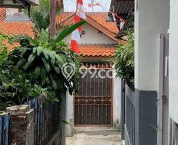 For Sale Hunian Rumah Terawat 3 Kamar di Utan Kayu, Jakarta Timur For Sale Hunian Rumah Terawat 3 Kamar di Utan Kayu, Jakarta Timur