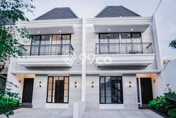 Rumah Luas Asri 3 KT Siap Huni di Jati Cempaka Bekasi Rumah Luas Asri 3 KT Siap Huni di Jati Cempaka Bekasi