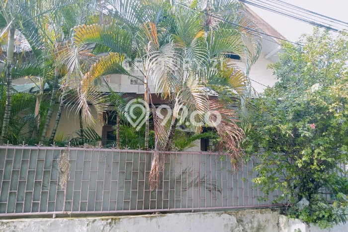 For Sale! Luxury House LT 115m2 Desain Elegan di Kebon Melati For Sale! Luxury House LT 115m2 Desain Elegan di Kebon Melati