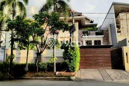 Hunian Mewah Siap Huni LT 450m2 di Kembangan, Jakarta Barat Hunian Mewah Siap Huni LT 450m2 di Kembangan, Jakarta Barat