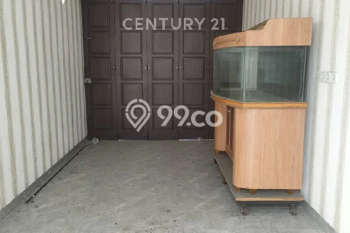 For Sale! Luxury House LT 640m2 Desain Elegan di Padang Bulan For Sale! Luxury House LT 640m2 Desain Elegan di Padang Bulan