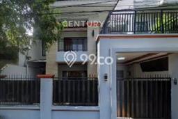 Rumah Elit LB 337m2 Siap Huni Desain Elegan di Setiabudi, Jakarta Selatan Rumah Elit LB 337m2 Siap Huni Desain Elegan di Setiabudi, Jakarta Selatan