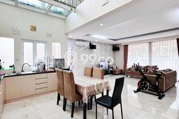 For Sale! Premium House LT 250m2 Desain Modern di Bintaro For Sale! Premium House LT 250m2 Desain Modern di Bintaro
