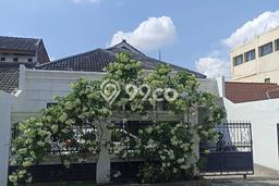 Hot Offer Hunian Mewah Ideal dan Luas di Ciputat, Tangerang Selatan Hot Offer Hunian Mewah Ideal dan Luas di Ciputat, Tangerang Selatan