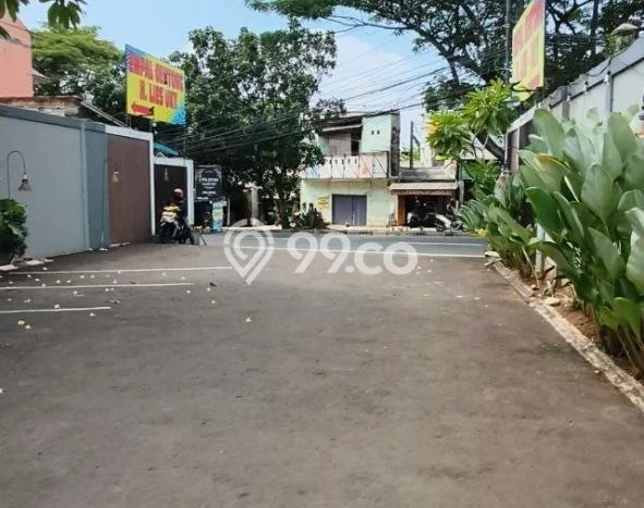 Unit Ruko Disewakan di Sukmajaya di Area Ramai & Strategis Unit Ruko Disewakan di Sukmajaya di Area Ramai & Strategis