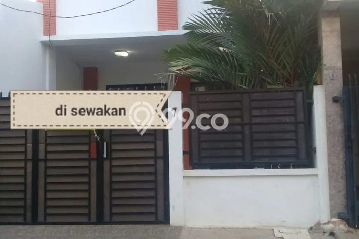 Rumah di Pasar Minggu, 4 KT, Pemandangan Indah, Luas 120m² Bangunan 200m² Rumah di Pasar Minggu, 4 KT, Pemandangan Indah, Luas 120m² Bangunan 200m²