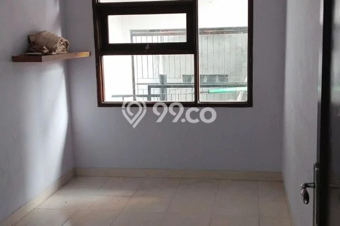 Rumah di Pasar Minggu, 4 KT, Pemandangan Indah, Luas 120m² Bangunan 200m² Rumah di Pasar Minggu, 4 KT, Pemandangan Indah, Luas 120m² Bangunan 200m²