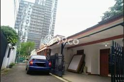 Rumah EXCLUSIVE area Tebet, Jakarta Selatan, Luas 135m² Bangunan 100m² KESEMPATAN TERBATAS! Rumah EXCLUSIVE area Tebet, Jakarta Selatan, Luas 135m² Bangunan 100m² KESEMPATAN TERBATAS!