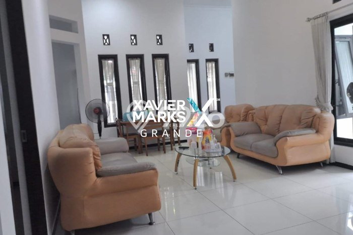 For Sale! Premium House LT 300m2 Desain Elegan di Soekarno Hatta For Sale! Premium House LT 300m2 Desain Elegan di Soekarno Hatta