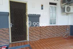 Lokasi strategis! Rumah siap pakai disewakan di Cikarang Selatan LB 60m2 Lokasi strategis! Rumah siap pakai disewakan di Cikarang Selatan LB 60m2