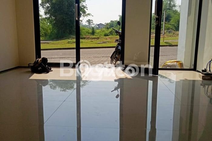 Ruko untuk Disewa di Pusat Malang Luas Bangunan 45m2 Ruko untuk Disewa di Pusat Malang Luas Bangunan 45m2