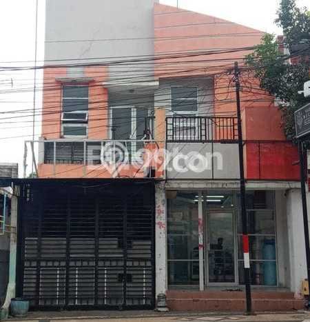 Ruko untuk disewa di Blimbing punya LT 115m2 & LB 180m2 harga sewa kompetitif Ruko untuk disewa di Blimbing punya LT 115m2 & LB 180m2 harga sewa kompetitif