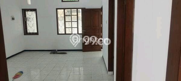 Jarang Ada! Rumah Sewa 3 Kamar Bagus Siap Huni Araya Jarang Ada! Rumah Sewa 3 Kamar Bagus Siap Huni Araya