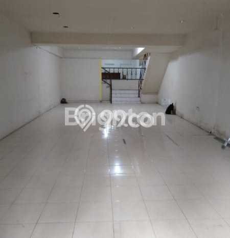 Disewakan Ruko di Blimbing Malang LT 234m2, LB 377m2 Disewakan Ruko di Blimbing Malang LT 234m2, LB 377m2