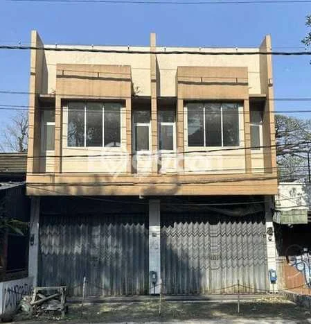 Area Ramai! Ruko Dijual di Sukun untuk Bisnis Luas Bangunan 132m2 Area Ramai! Ruko Dijual di Sukun untuk Bisnis Luas Bangunan 132m2