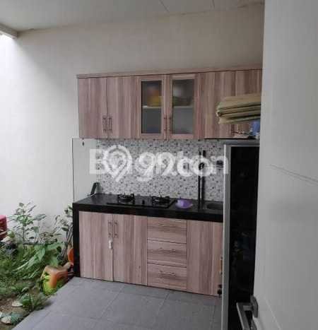 Rumah Kontrakan Malang LT 120m2 LB 95m2 Area Dieng Rumah Kontrakan Malang LT 120m2 LB 95m2 Area Dieng