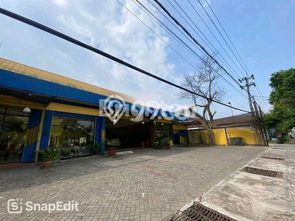 Gudang disewakan di Singosari Malang dengan luas bangunan 600m2 Gudang disewakan di Singosari Malang dengan luas bangunan 600m2