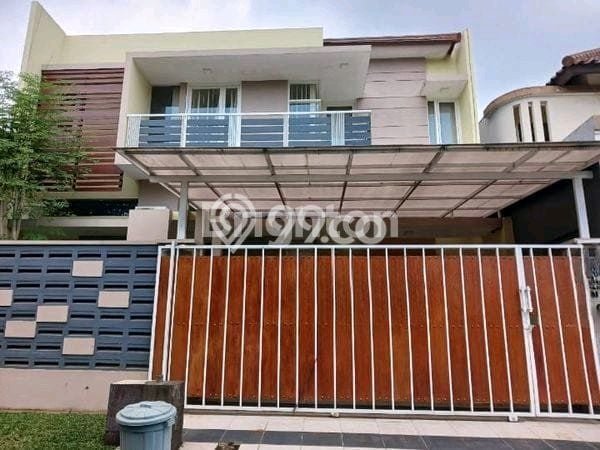 Rumah Sewa Malang LT 200m2 LB 250m2 Kawasan Araya Rumah Sewa Malang LT 200m2 LB 250m2 Kawasan Araya