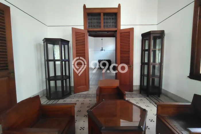 Disewakan Rumah Konsep Modern di Klojen Malang dengan 7 Kamar Disewakan Rumah Konsep Modern di Klojen Malang dengan 7 Kamar